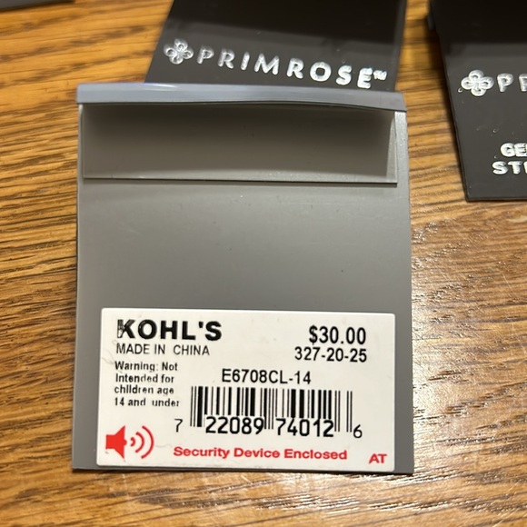 Primrose Sterling silver hoop earrings BNWT - Picture 3 of 3